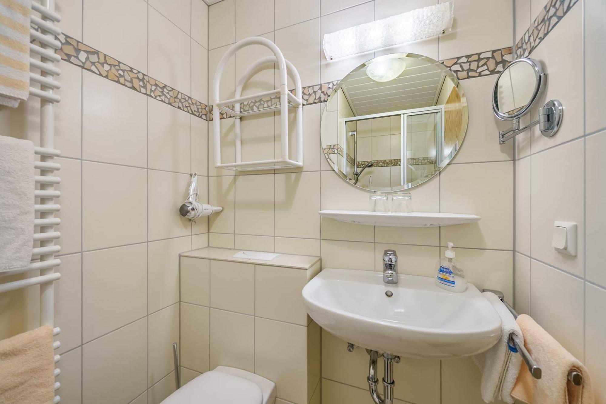 Haus Kieferneck Hotel Willingen  Luaran gambar